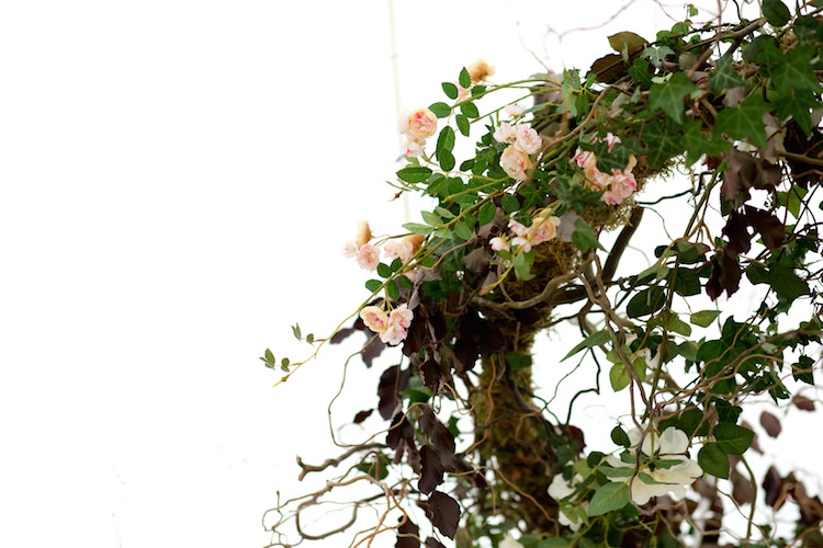 Floral Artistic Farm Wedding http://elizabetharmitage.com/