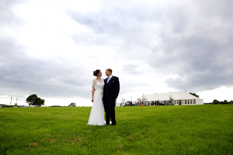 Floral Artistic Farm Wedding http://elizabetharmitage.com/