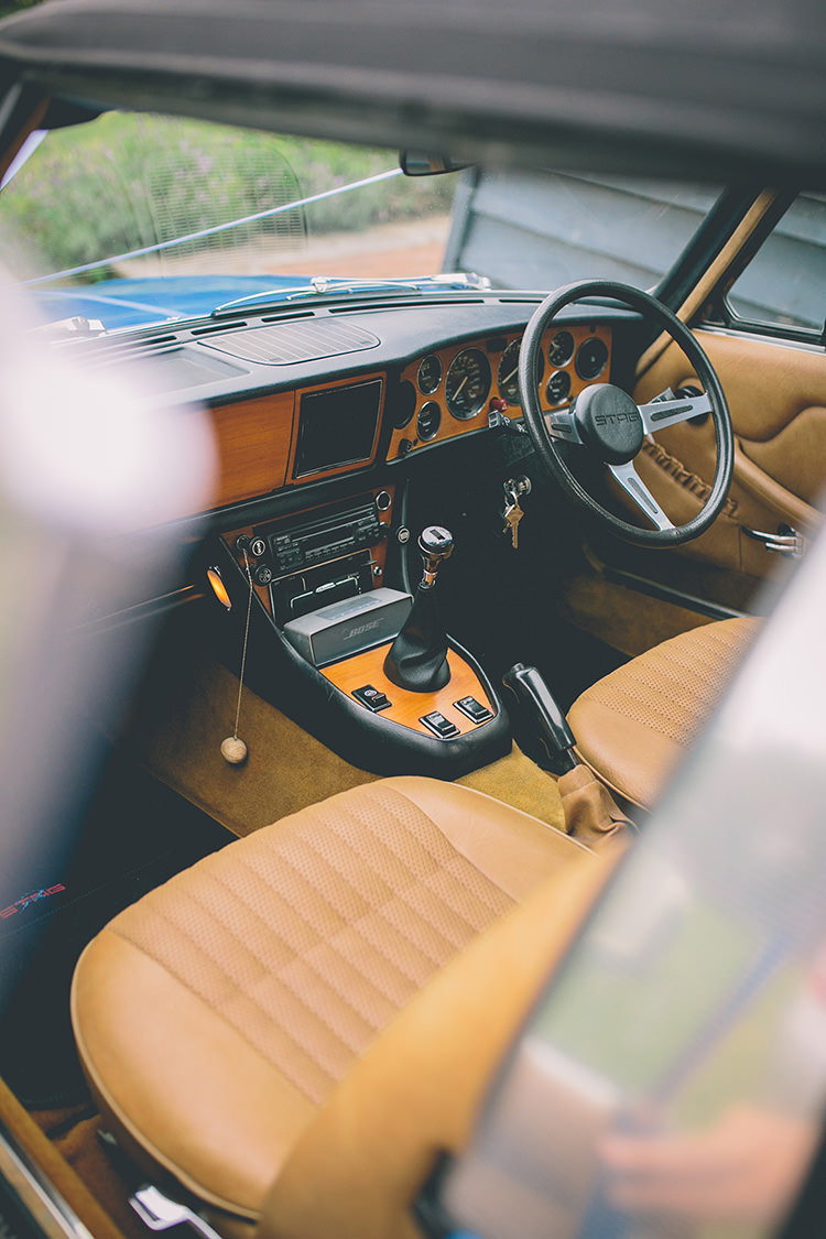 Classic Car Homespun Fun Country Barn Wedding http://storyandcolour.co.uk/