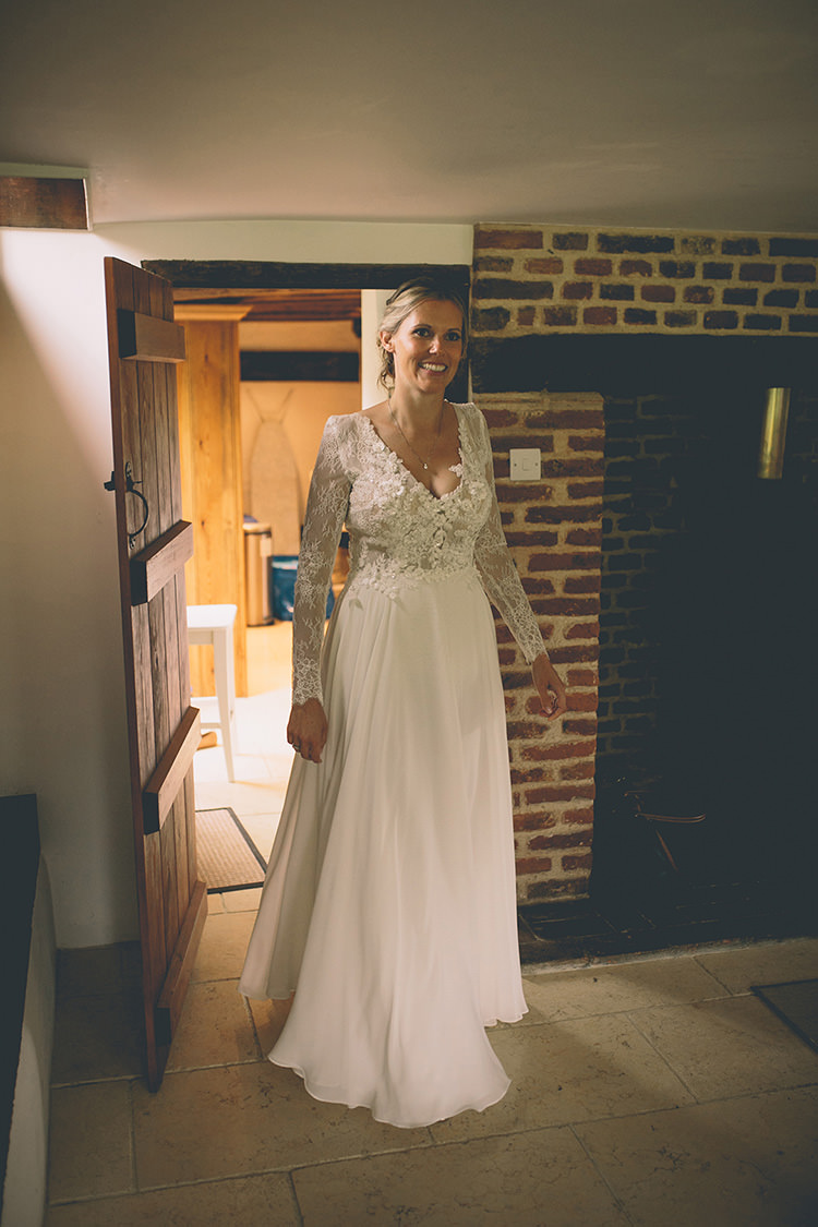 Annocha Kobus Dippenaar Dress Gown Embellished Lace Sleeves Bride Bridal Homespun Fun Country Barn Wedding http://storyandcolour.co.uk/