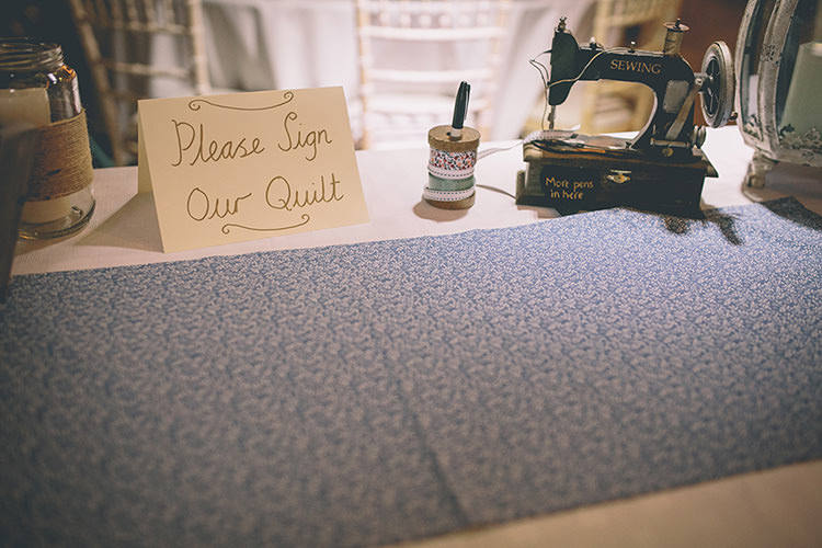 Quilt Guest Book Homespun Fun Country Barn Wedding http://storyandcolour.co.uk/
