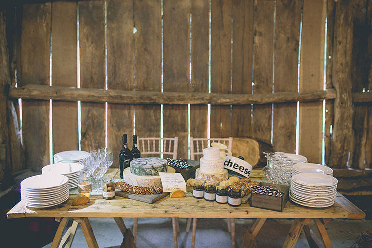 Cheese Table Stack Cake Homespun Fun Country Barn Wedding http://storyandcolour.co.uk/