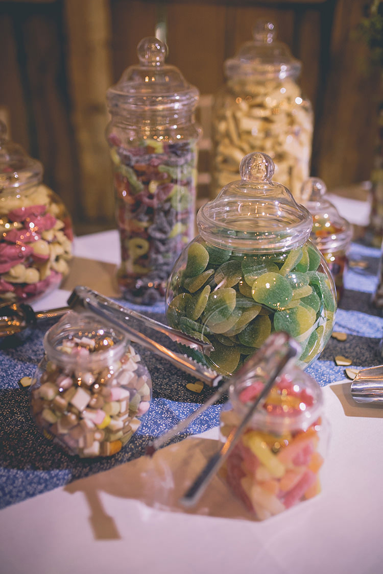 Sweetie Table Sweets Dessert Bar Station Homespun Fun Country Barn Wedding http://storyandcolour.co.uk/