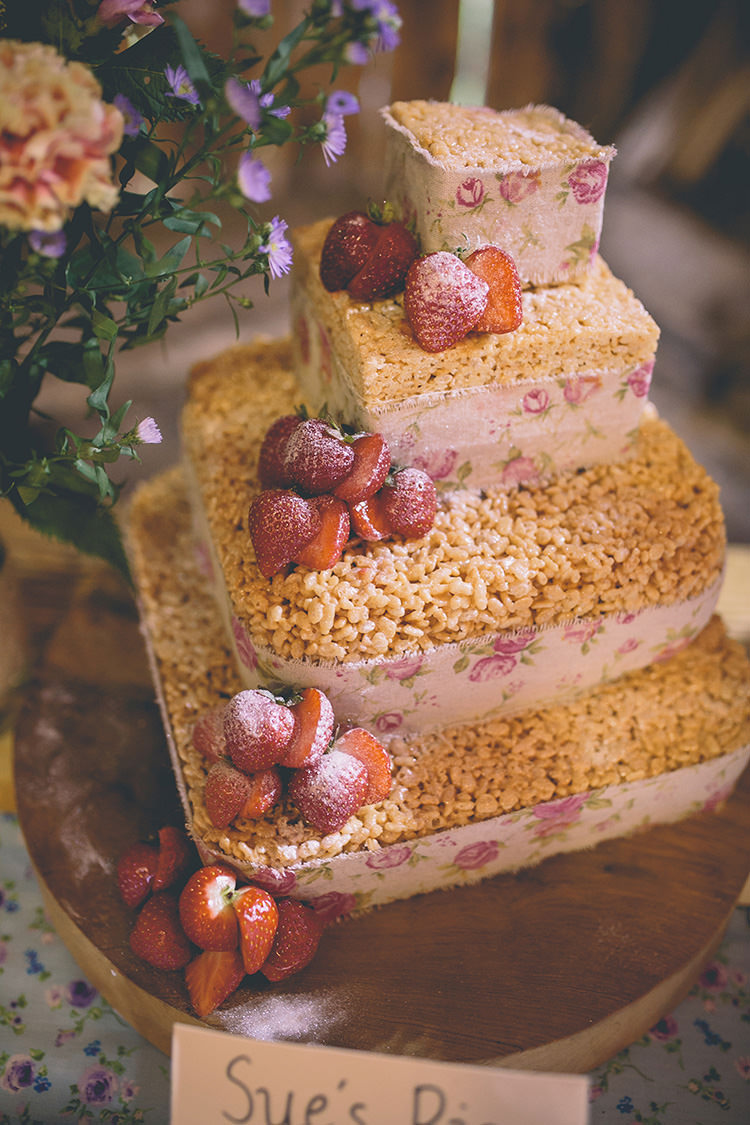 Rice Crispy Cake Homespun Fun Country Barn Wedding http://storyandcolour.co.uk/