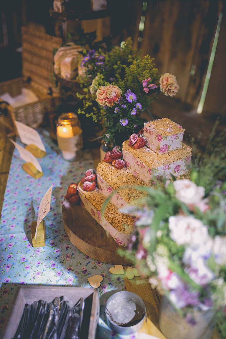 Cake Table Gluten Free Coeliac Homespun Fun Country Barn Wedding http://storyandcolour.co.uk/