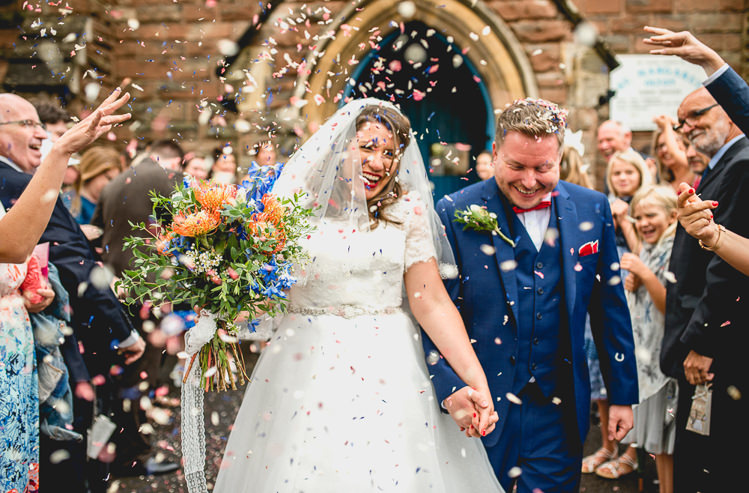 Confetti Throw Bride Groom Fun Quirky 1950s Wedding http://www.lisacarpenterphotos.com/