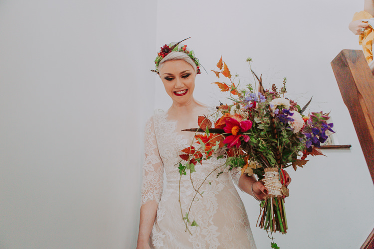 Bouquet Fowers Bride Bridal Feather Dahlias Wild Naturual Orange Red Autumn Weekend Extravaganza Tipi Wedding http://bloomweddings.co.uk/