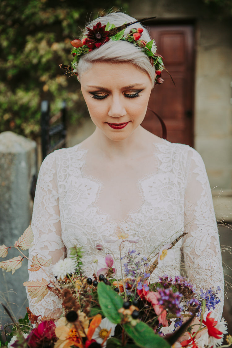 Make Up Bride Bridal Flower Crown Autumn Weekend Extravaganza Tipi Wedding http://bloomweddings.co.uk/