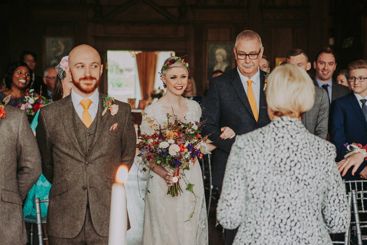 Autumn Weekend Extravaganza Tipi Wedding http://bloomweddings.co.uk/