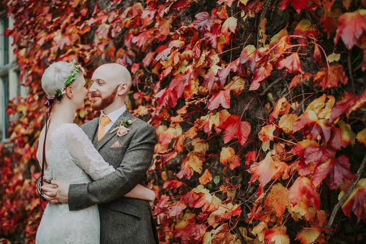 Autumn Weekend Extravaganza Tipi Wedding http://bloomweddings.co.uk/