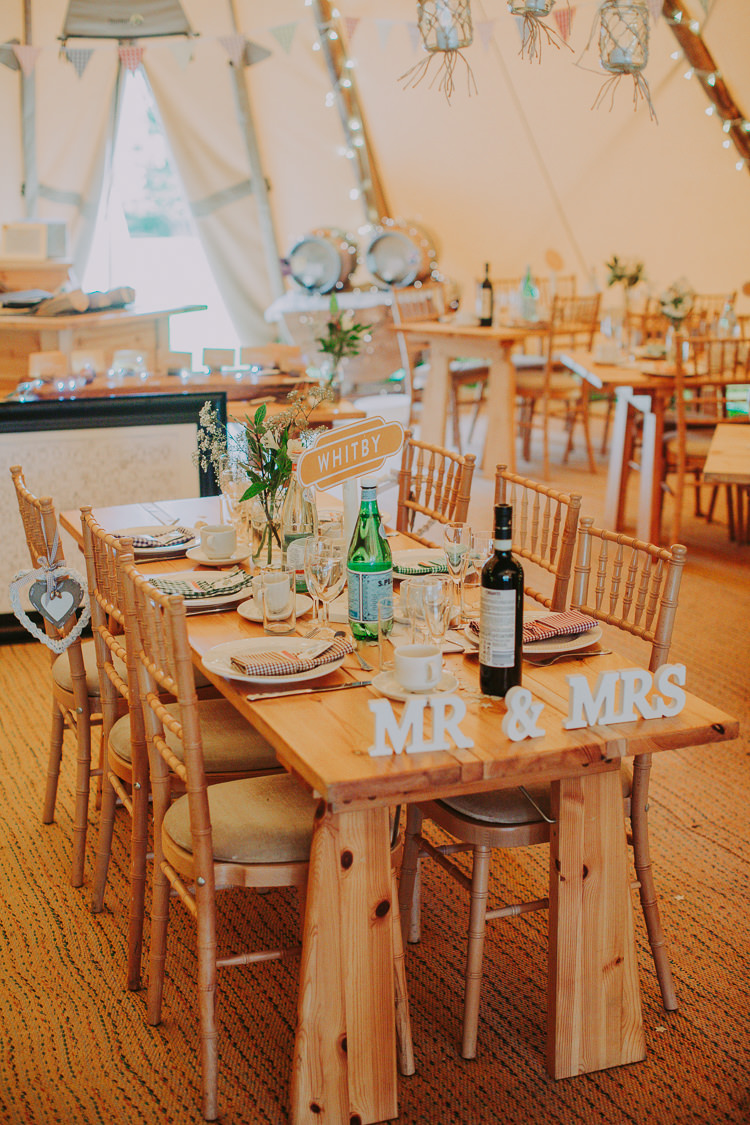 Rustic Decor Tables Autumn Weekend Extravaganza Tipi Wedding http://bloomweddings.co.uk/