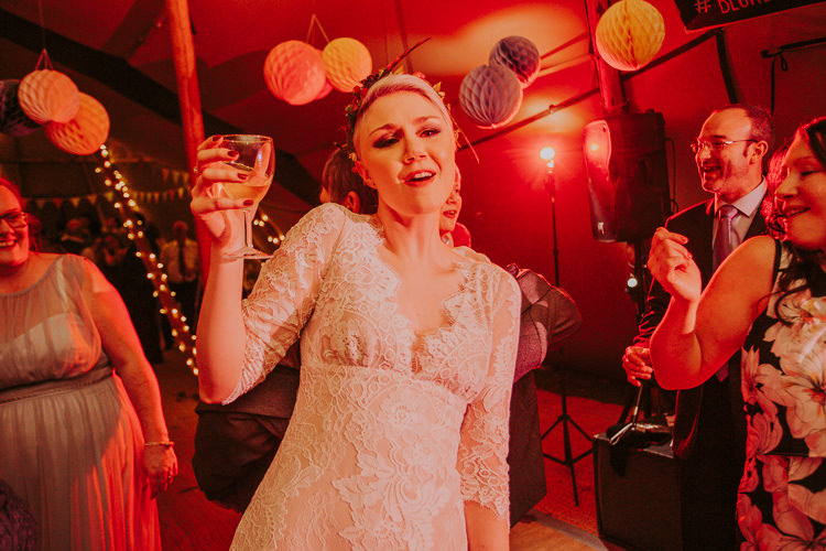 Autumn Weekend Extravaganza Tipi Wedding http://bloomweddings.co.uk/