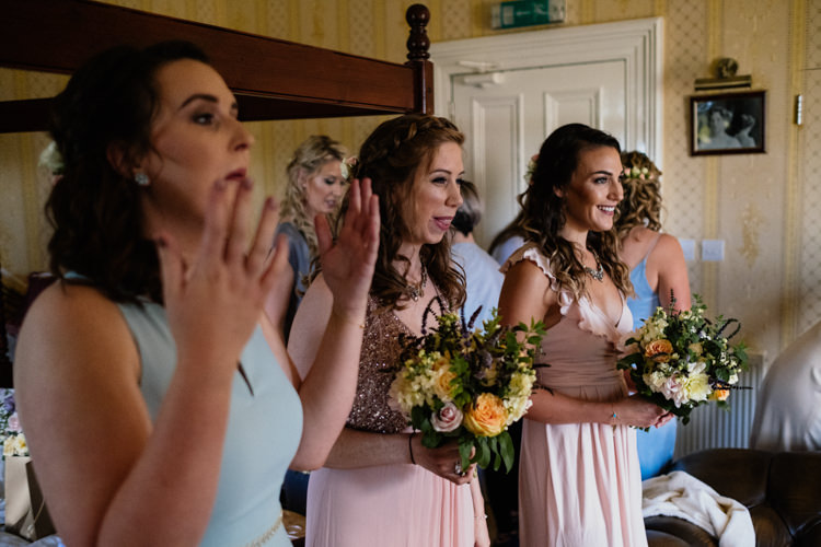 Relaxed Stylish Outdoor Wedding http://www.euanrobertsonweddings.com/