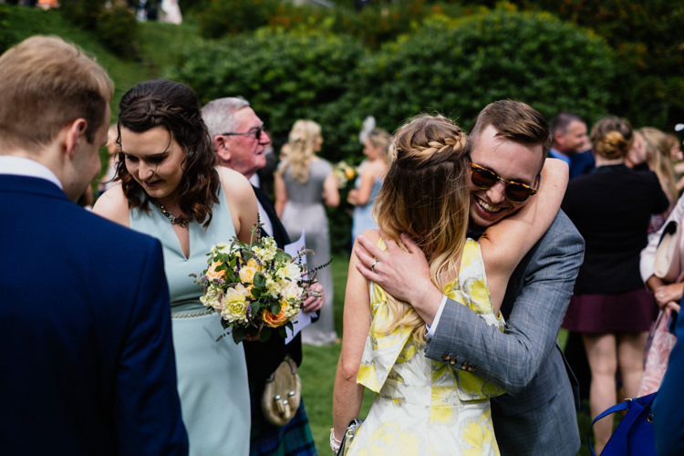 Relaxed Stylish Outdoor Wedding http://www.euanrobertsonweddings.com/