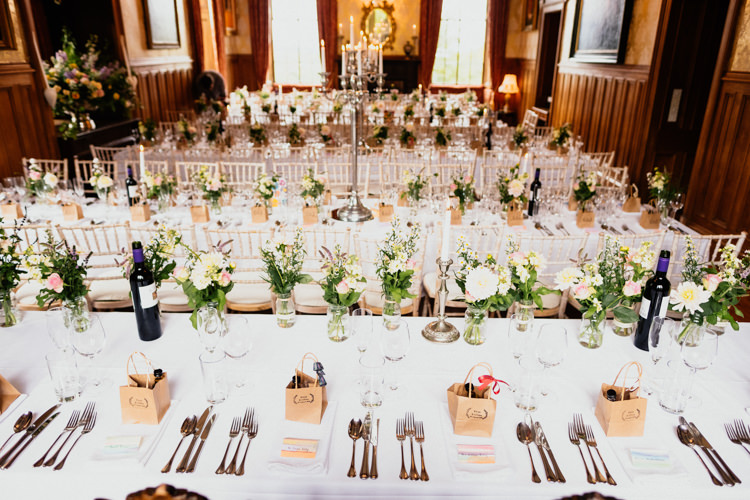 Relaxed Stylish Outdoor Wedding http://www.euanrobertsonweddings.com/
