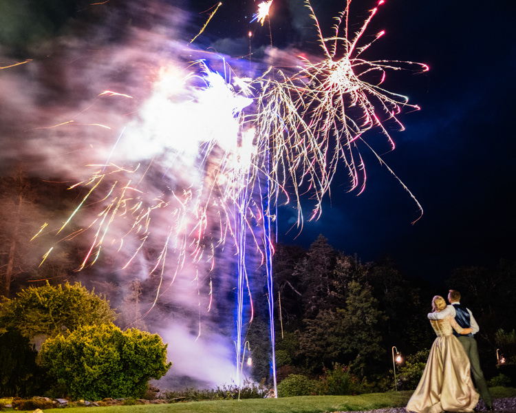Fireworks Relaxed Stylish Outdoor Wedding http://www.euanrobertsonweddings.com/
