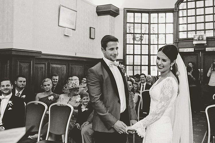 Glamorous Gatsby City Hall Wedding http://www.emmakenny.com/