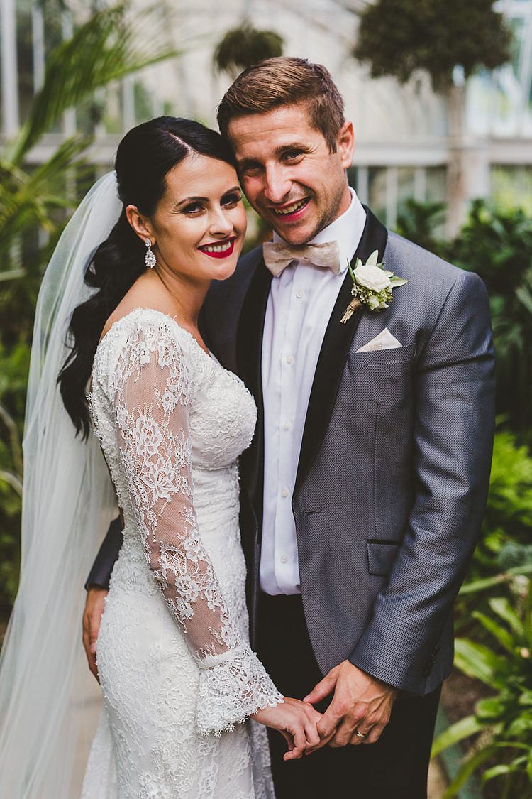 Glamorous Gatsby City Hall Wedding http://www.emmakenny.com/