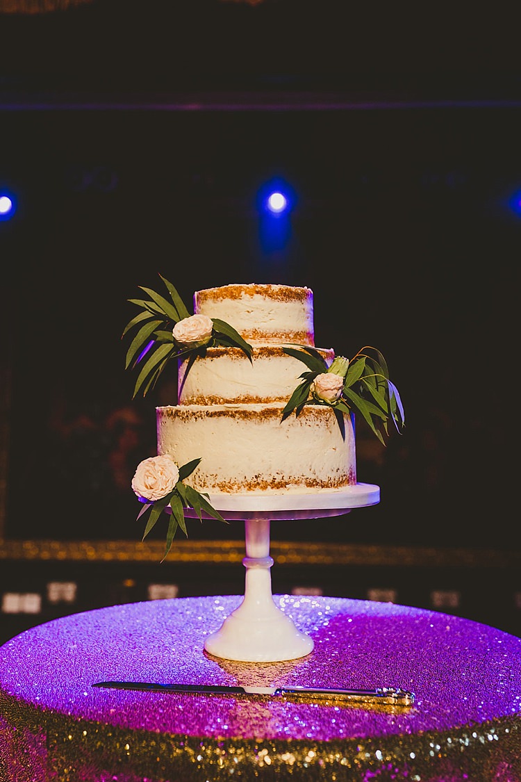 Buttercream Cake Flowers Glamorous Gatsby City Hall Wedding http://www.emmakenny.com/ 