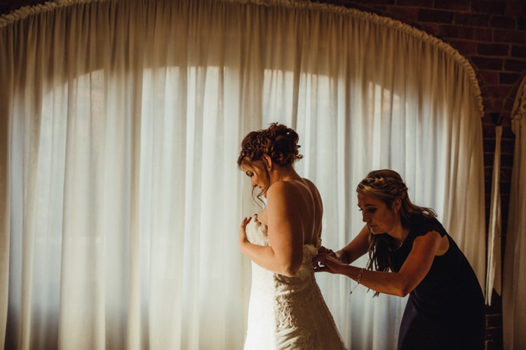 Simple Rustic Cosy Winter Wedding http://aniaames.co.uk/