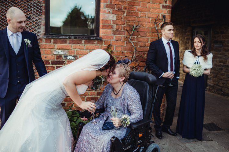 Simple Rustic Cosy Winter Wedding http://aniaames.co.uk/