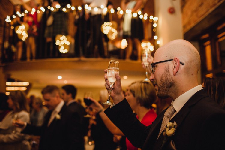 Simple Rustic Cosy Winter Wedding http://aniaames.co.uk/
