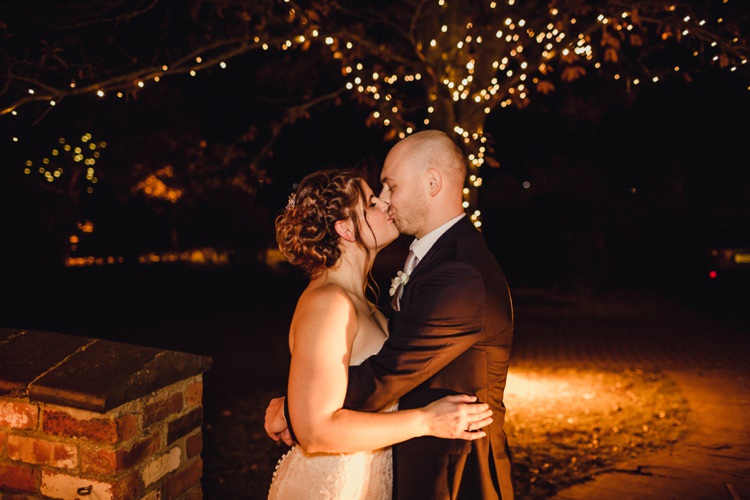 Simple Rustic Cosy Winter Wedding http://aniaames.co.uk/