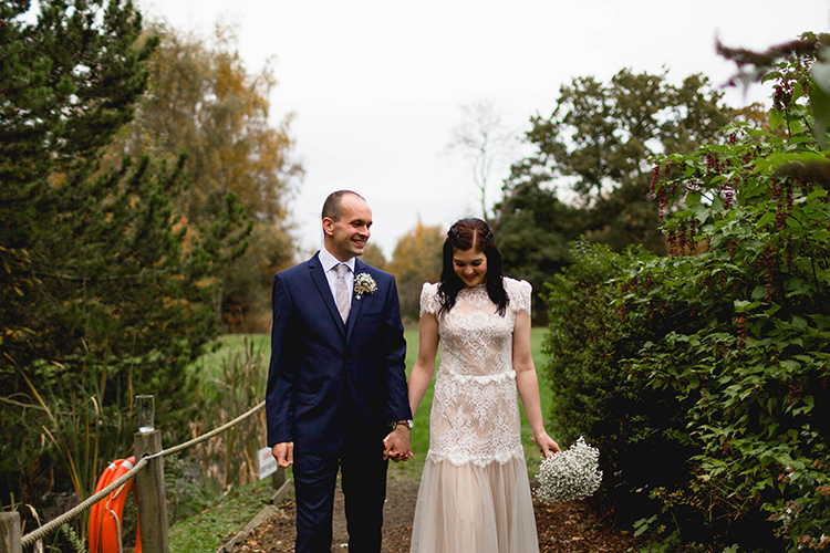 Stylish Soft Blush Wedding http://www.jemmakingphotography.co.uk/