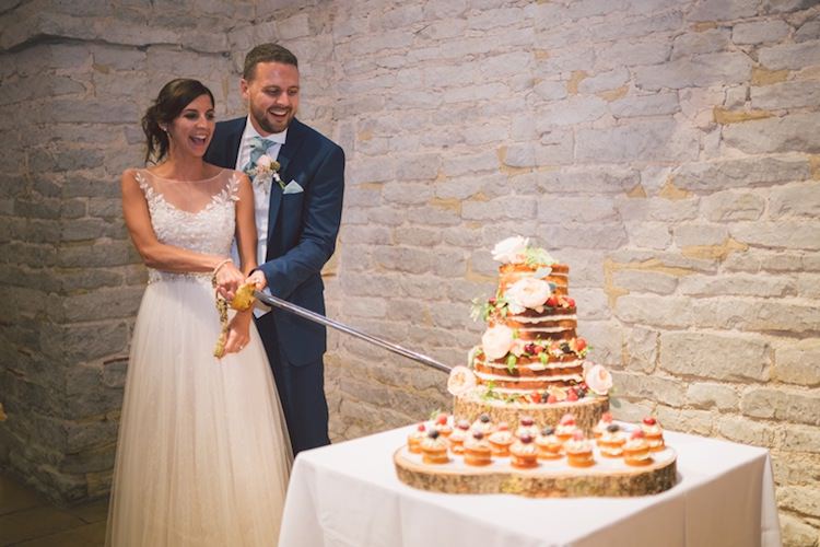 Light Pretty Summer Barn Wedding http://www.koweddings.com/