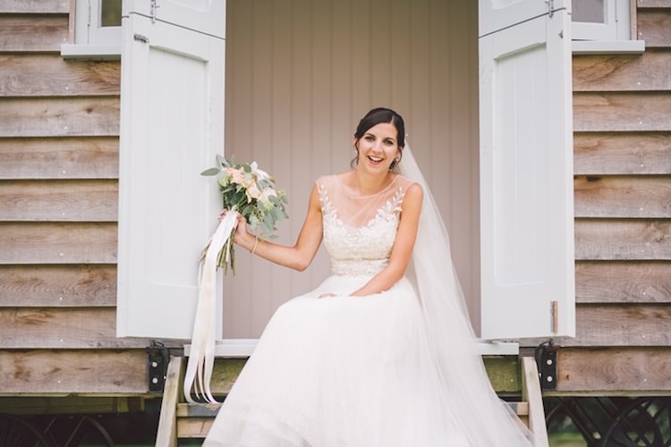 Light Pretty Summer Barn Wedding http://www.koweddings.com/