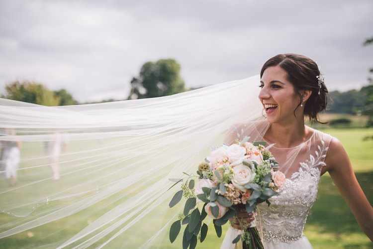 Veil Bride Bridal Accessory Light Pretty Summer Barn Wedding http://www.koweddings.com/