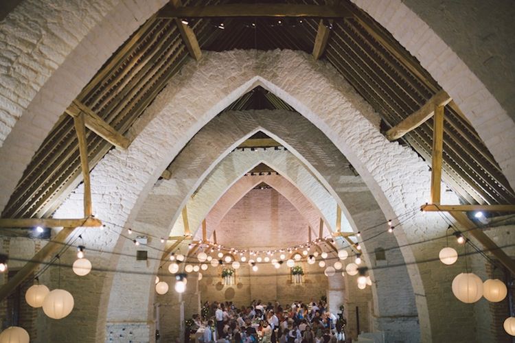 Light Pretty Summer Barn Wedding http://www.koweddings.com/
