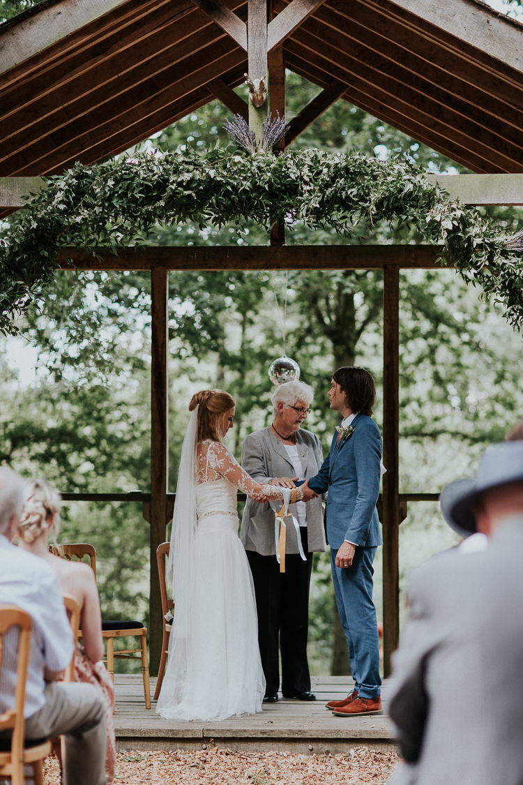 Wasing Park Woodland Countryside Camp Wedding http://www.joannanicolephotography.com/