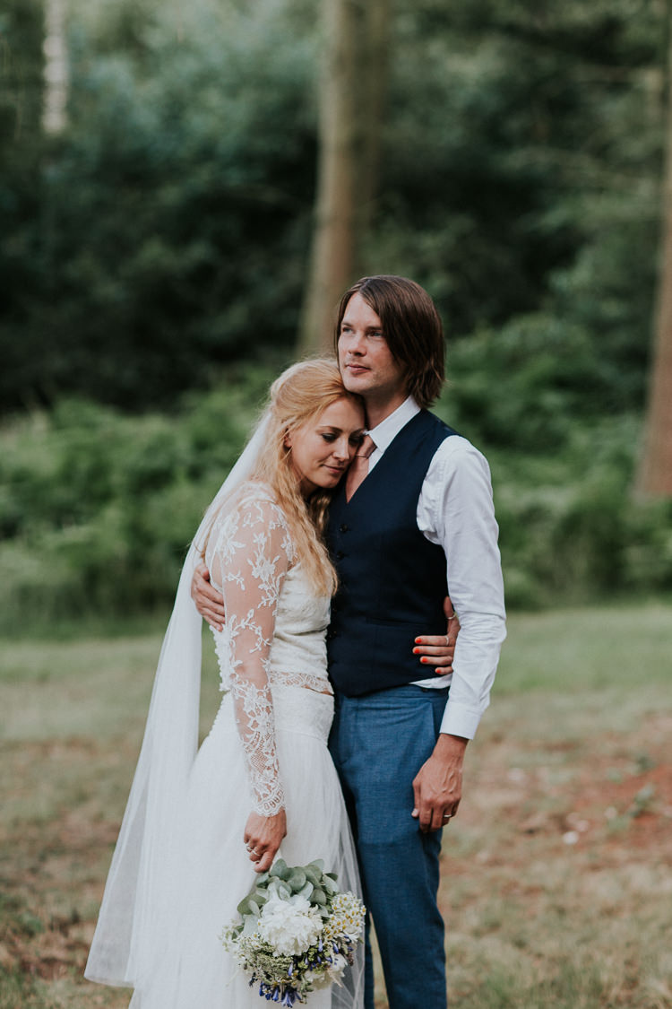 Woodland Countryside Camp Wedding http://www.joannanicolephotography.com/