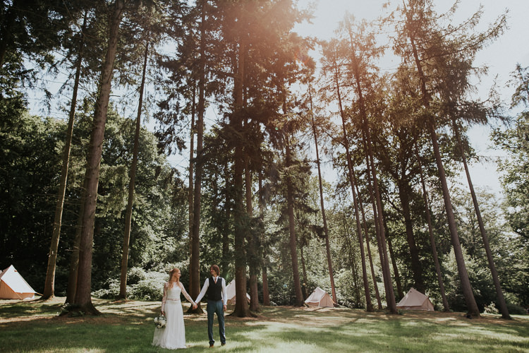 Woodland Countryside Camp Wedding http://www.joannanicolephotography.com/