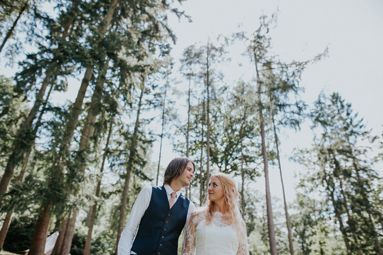Woodland Countryside Camp Wedding http://www.joannanicolephotography.com/