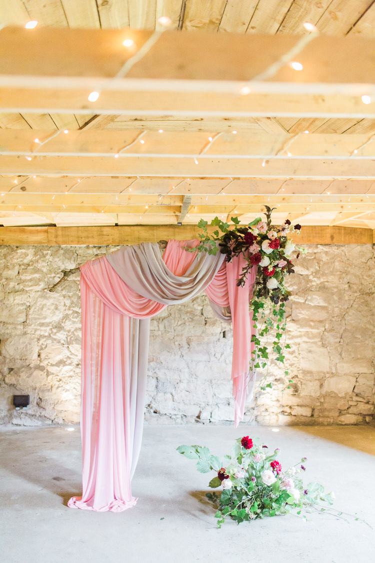 Fabric Backdrop Ceremony Flowers Drapes Swags Dreamy Luxe Autumn Wedding Ideas http://suzanneli.co.uk/