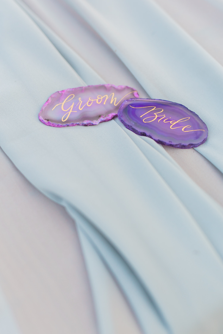Agate Place Name Cards Calligraphy Dreamy Luxe Autumn Wedding Ideas http://suzanneli.co.uk/