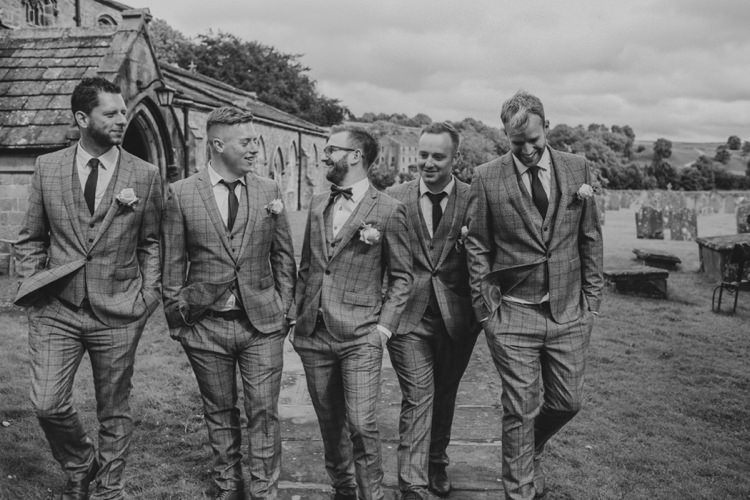 Summer Country Pastels Wedding http://jesspetrie.com/