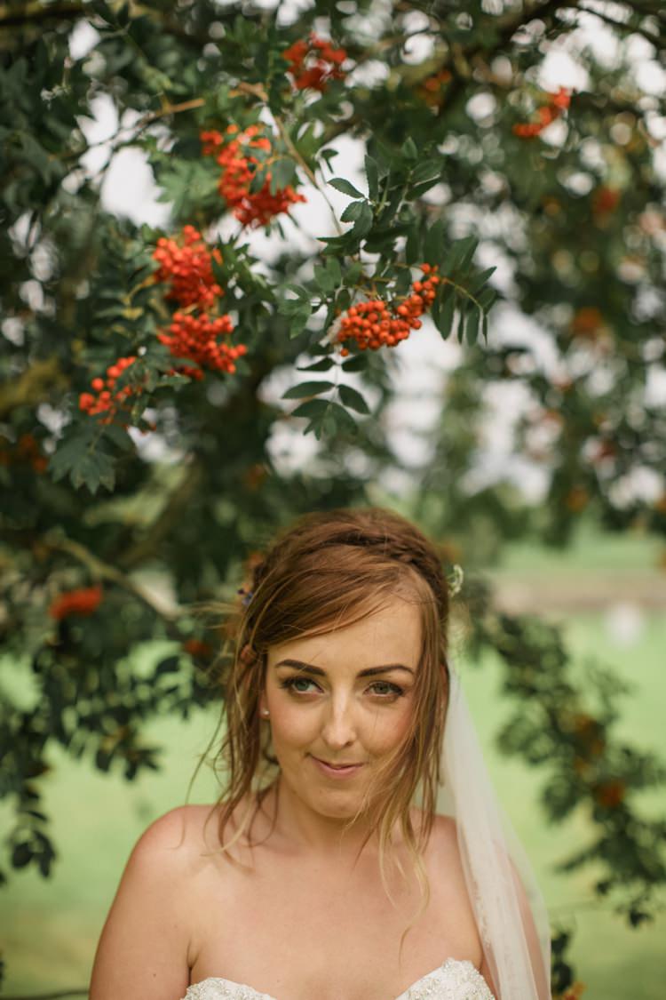 Hair Make Up Bride Bridal Summer Country Pastels Wedding http://jesspetrie.com/