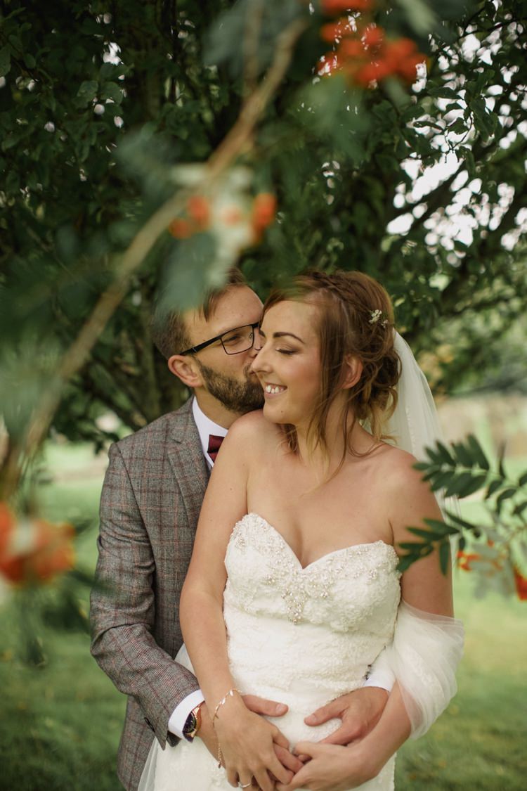 Summer Country Pastels Wedding http://jesspetrie.com/