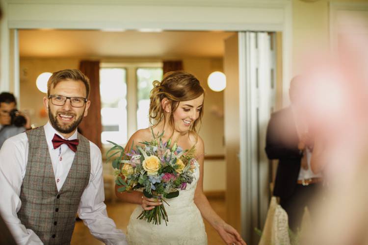 Summer Country Pastels Wedding http://jesspetrie.com/