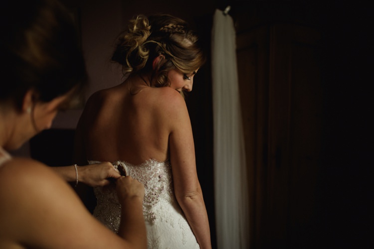 Summer Country Pastels Wedding http://jesspetrie.com/