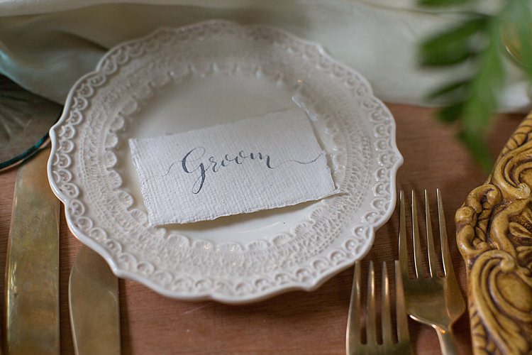 Chic Secret Garden Wedding Ideas http://marysmithphotography.com/