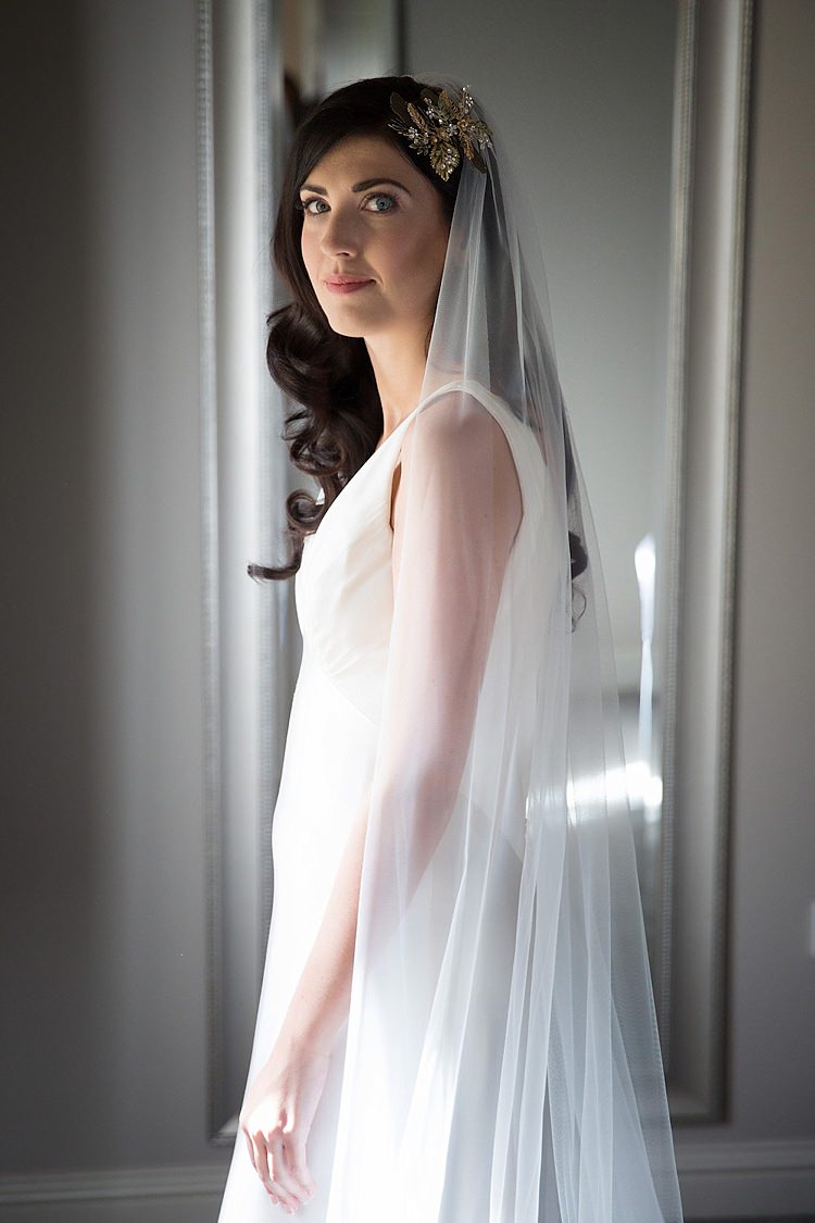 Veil Bride Bridal Accessory Chic Secret Garden Wedding Ideas http://marysmithphotography.com/