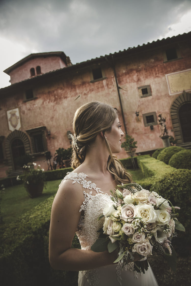 Outdoor Ceremony Bride Lace Tulle Stella York Bridal Gown Bouquet White Pink Roses Loose Curls Hairstyle Crystal Hairpiece Historic Pink Villa Romantic Intimate Tuscany Destination Wedding http://angelicabraccini.com/