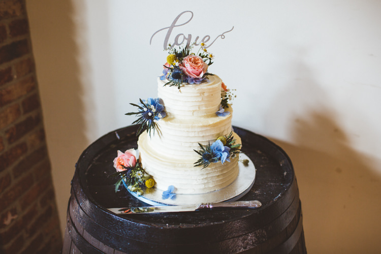Buttercream Cake Flowers Topper Powder Blue Country Rustic Charm Wedding https://photography34.co.uk/