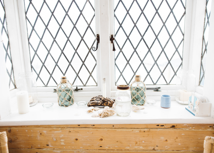 Low Key Pastel Seaside Wedding http://holliecarlinphotography.com/
