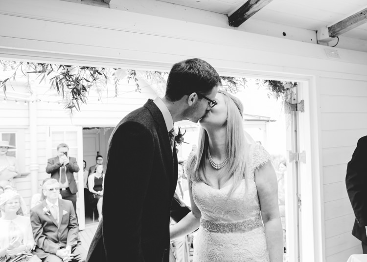 Low Key Pastel Seaside Wedding http://holliecarlinphotography.com/