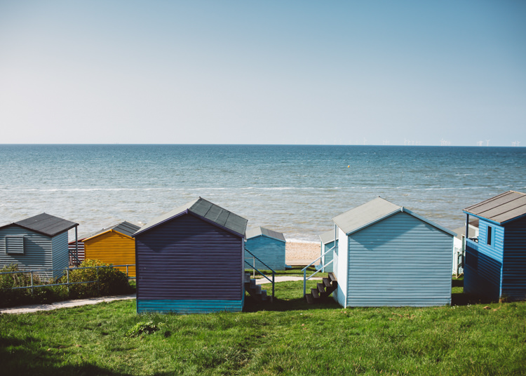Low Key Pastel Seaside Wedding http://holliecarlinphotography.com/